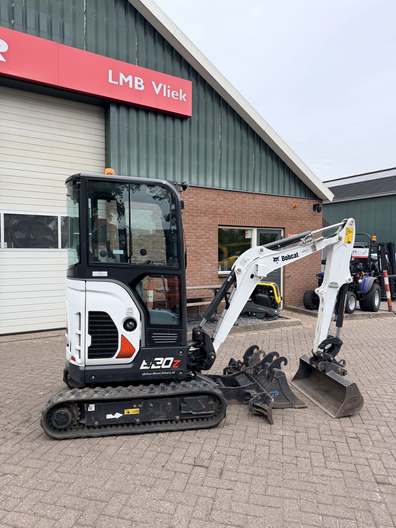 Bobcat E20z minigraver
