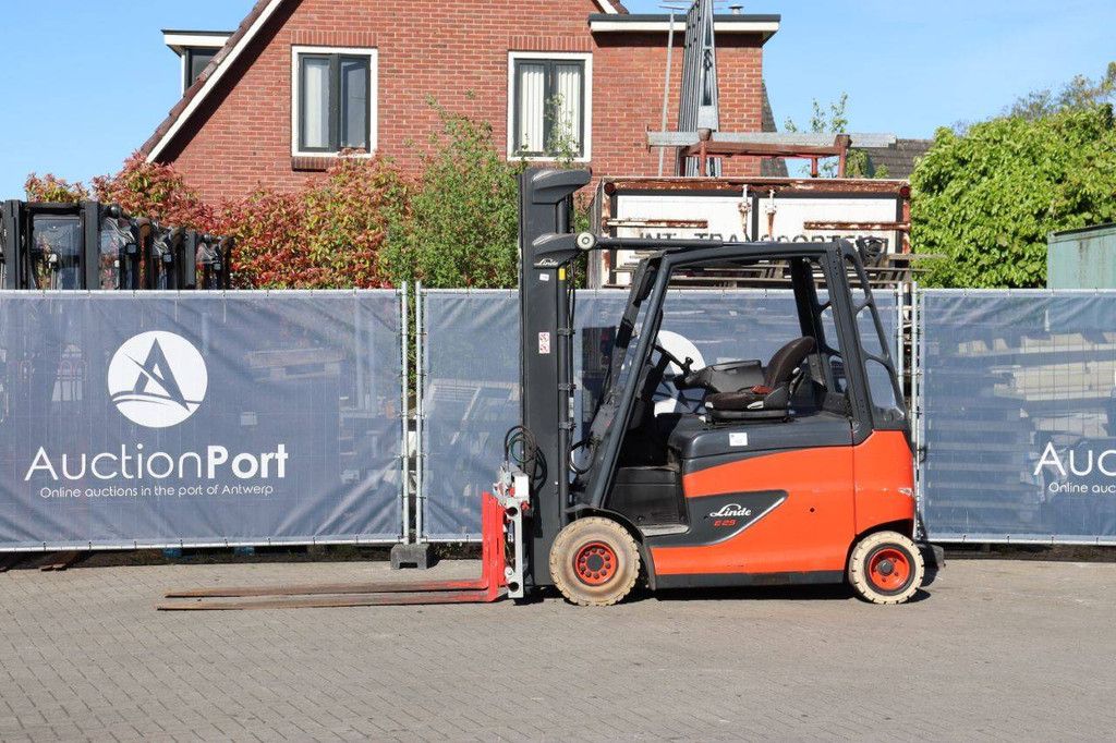 Linde E25HL-01/600 Elektrogabelstapler 2500 kg 4,14 m 2016