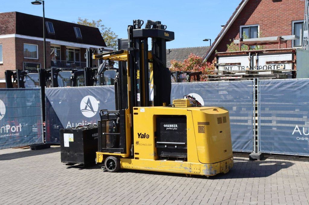 Kommissionierer Yale MTC13 LWB Elektro 1300 kg 2019