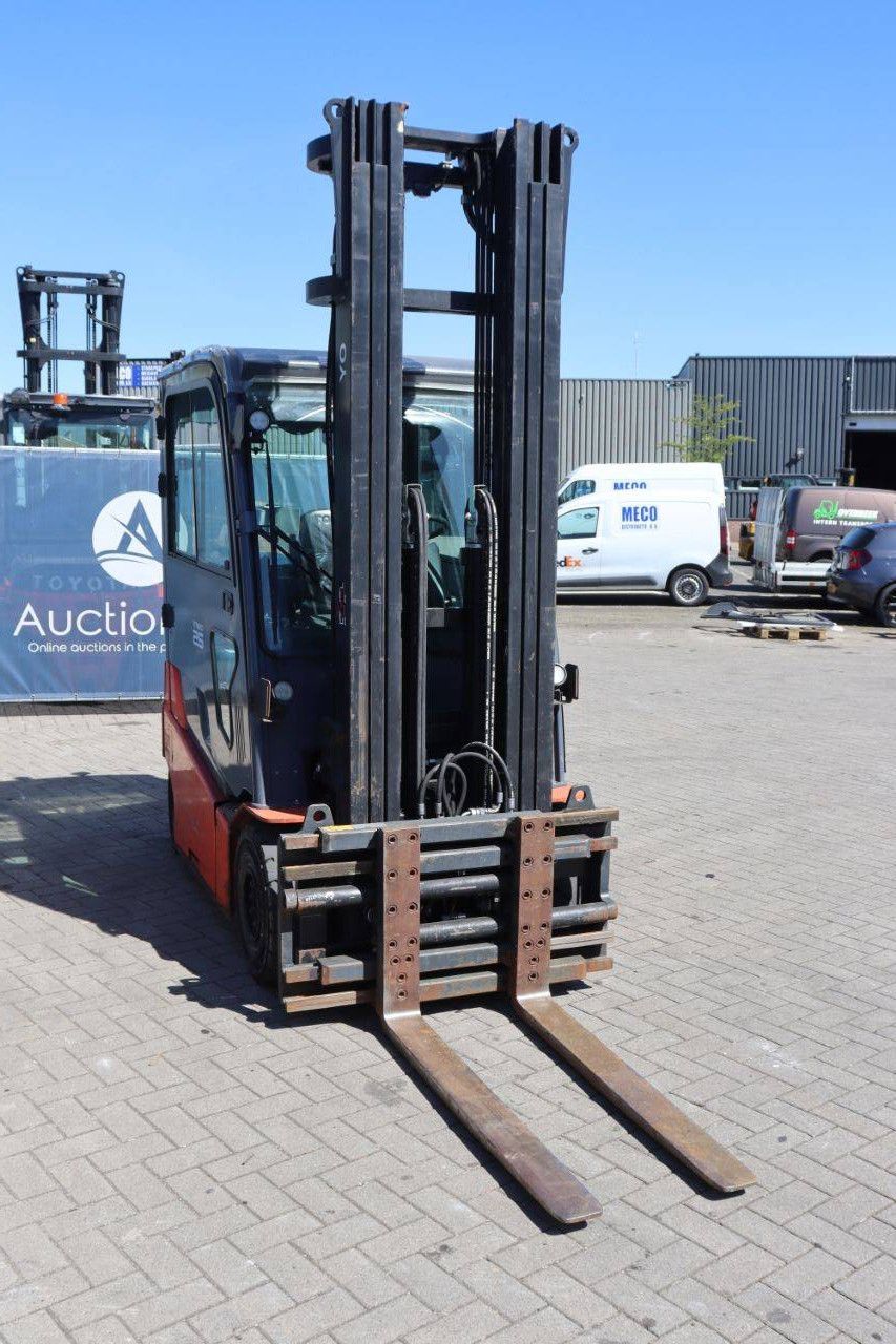Toyota 8FBMT25 Elektrogabelstapler 2500 kg 2020