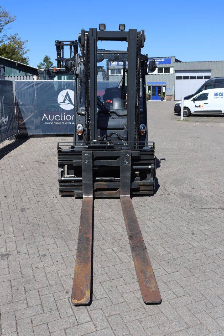 Linde E50HL-01/600 Electric Forklift 5000kg 2018