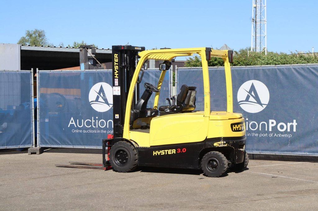 Forklift Hyster J3.0XN-861 Electric 3000kg 4.91m 2010