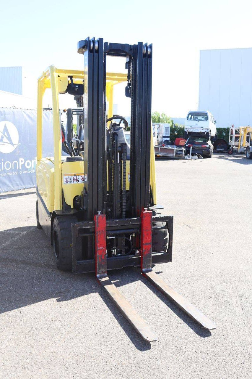 Forklift Hyster J3.0XN-861 Electric 3000kg 4.91m 2010