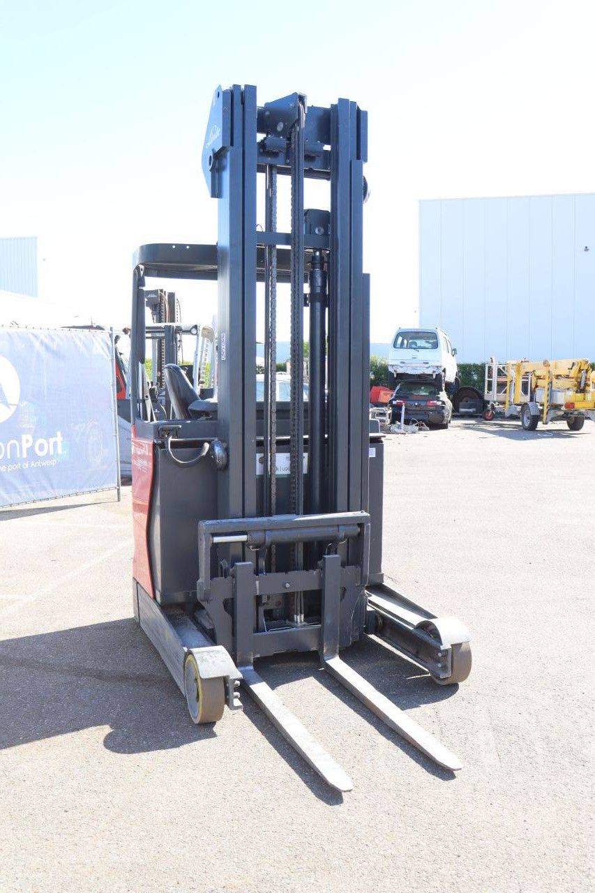 Linde R14-01 Electric Reach Truck 1400kg 2021
