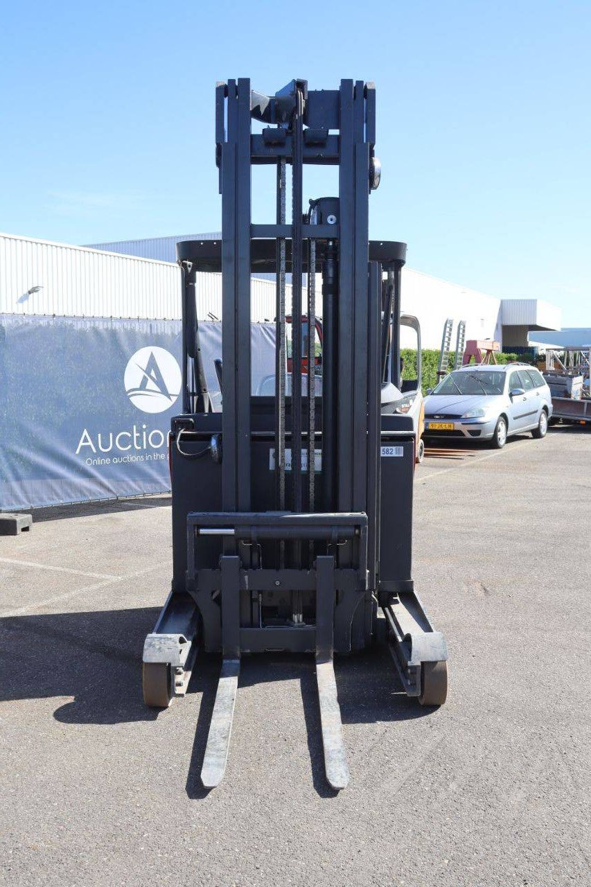 Linde R14-01 Electric Reach Truck 1400kg 2021