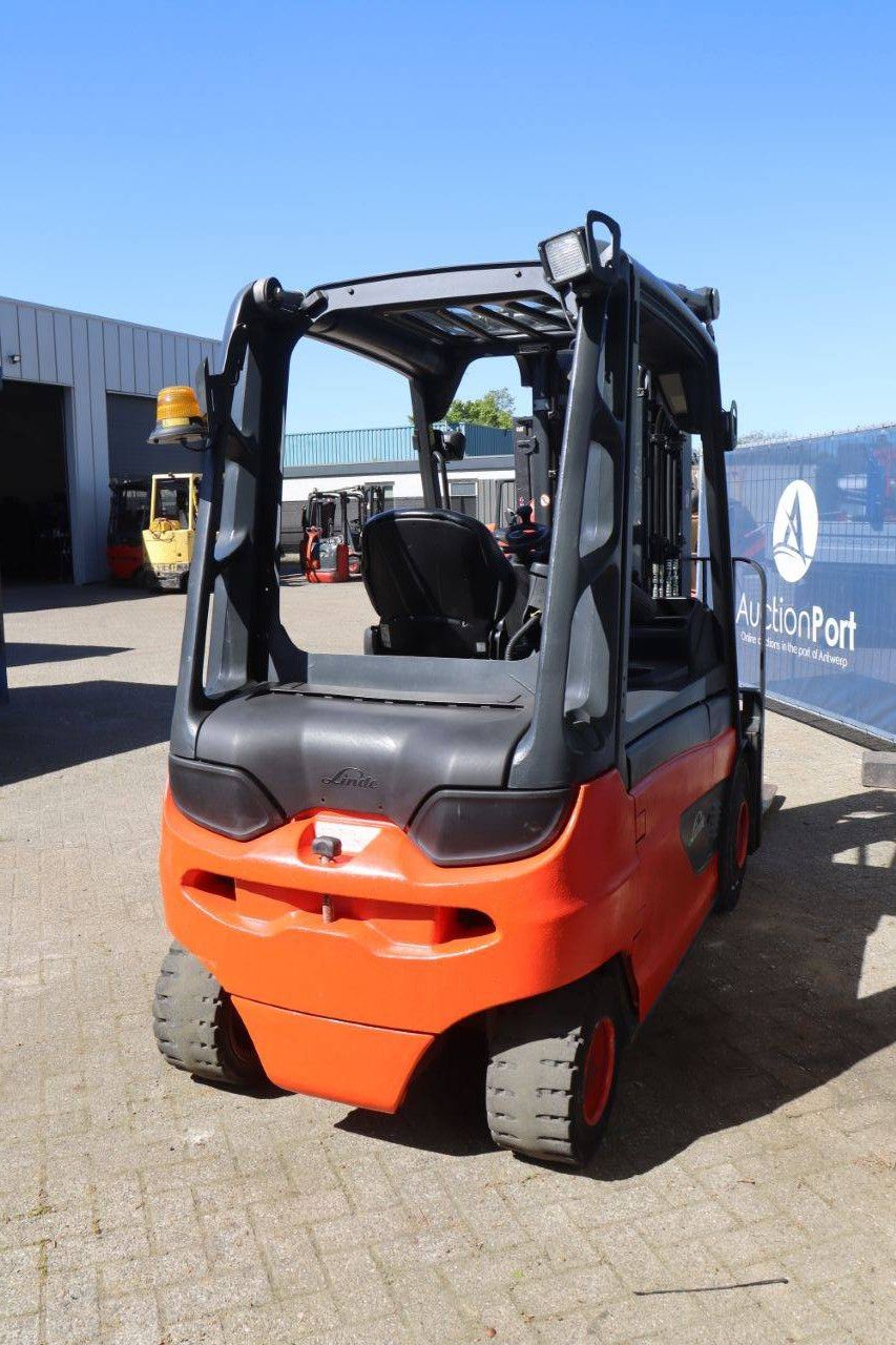 Forklift Linde E30L-01 Electric 3000kg 7m 2012