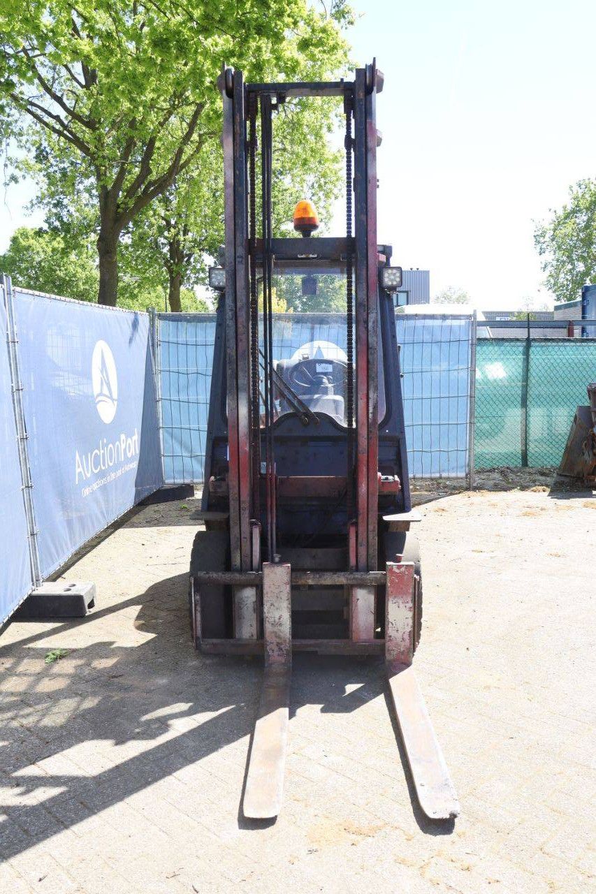 Toyota Gabelstapler 25 LPG 2500 kg 4,5 m