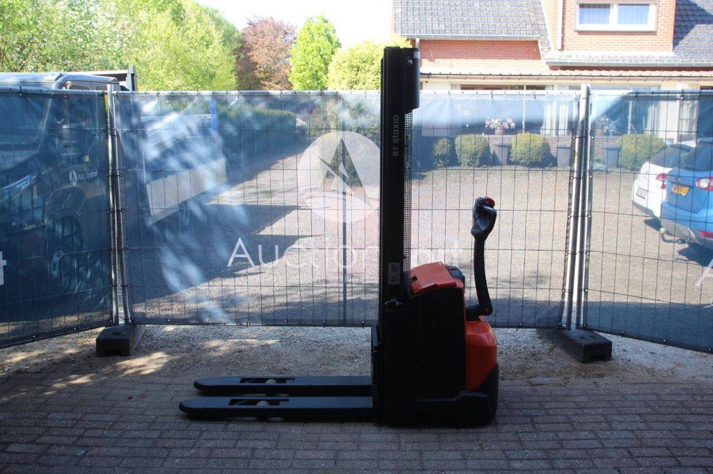 Toyota SWE120 Elektrostapler 1200 kg 3,3 m 2017