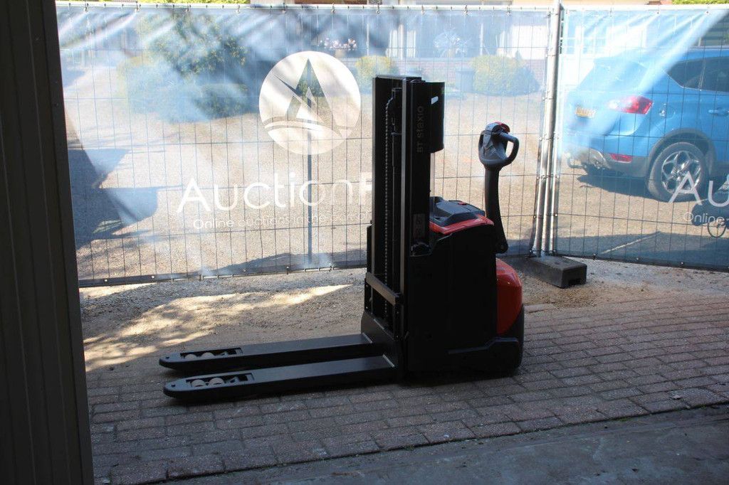 Toyota SWE200D Elektrostapler 2000 kg 2,1 m 2023