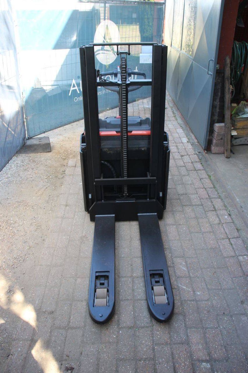 Toyota SWE200D Elektrostapler 2000 kg 2,1 m 2023