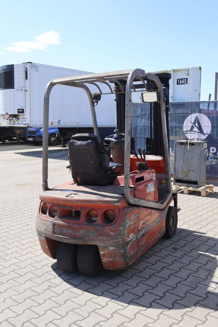 Gabelstapler BT CBE 15T Elektro 1500kg 4,5m 2004