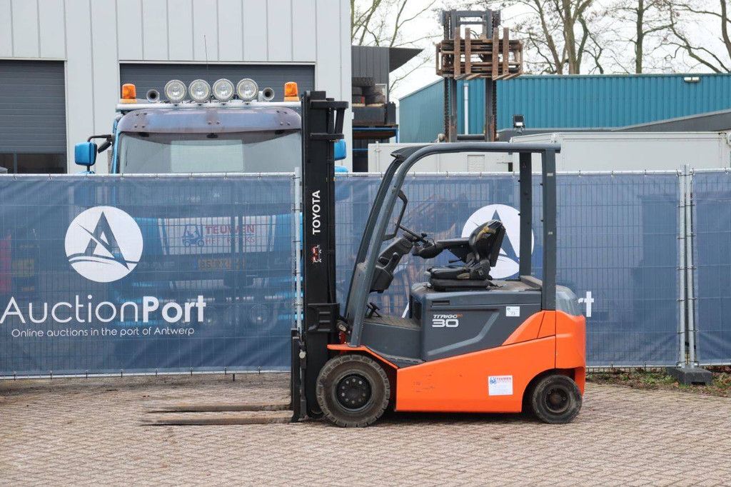 Heftruck Toyota 8FBMKT30 Elektrisch 3000kg 3.7m 2013