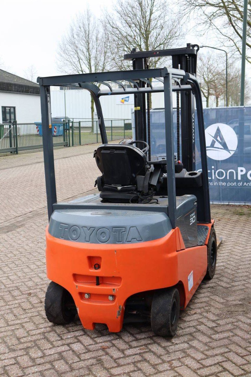 Heftruck Toyota 8FBMKT30 Elektrisch 3000kg 3.7m 2013