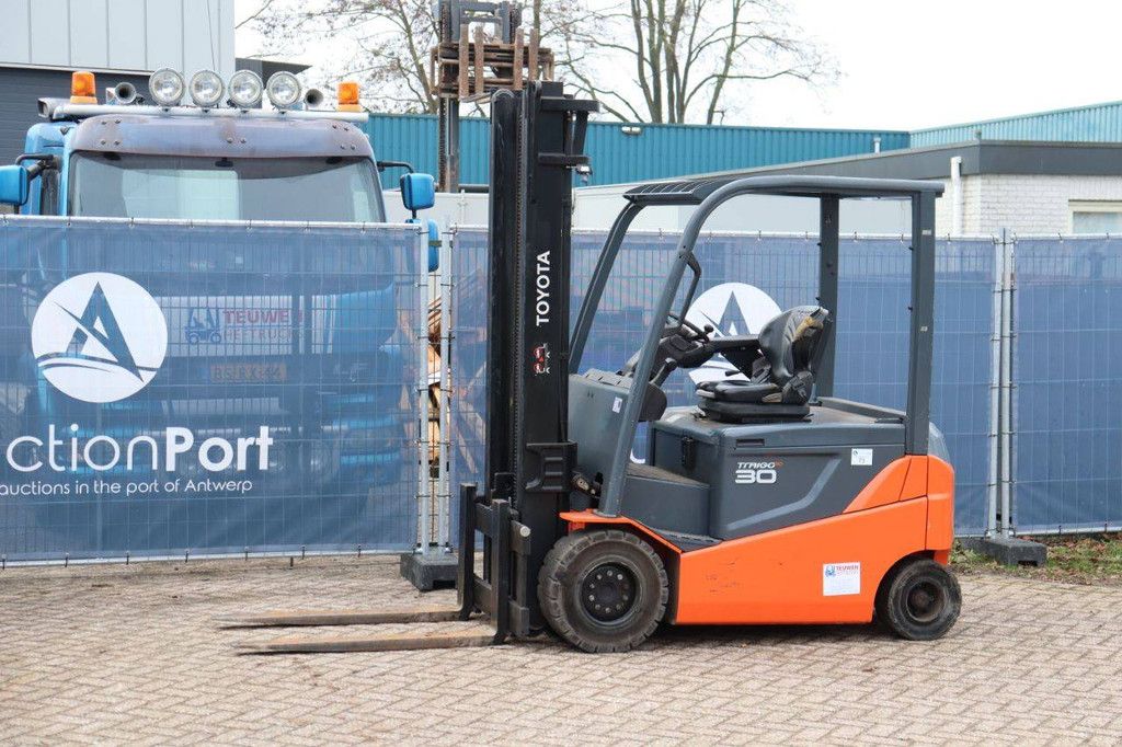 Heftruck Toyota 8FBMKT30 Elektrisch 3000kg 3.7m 2013