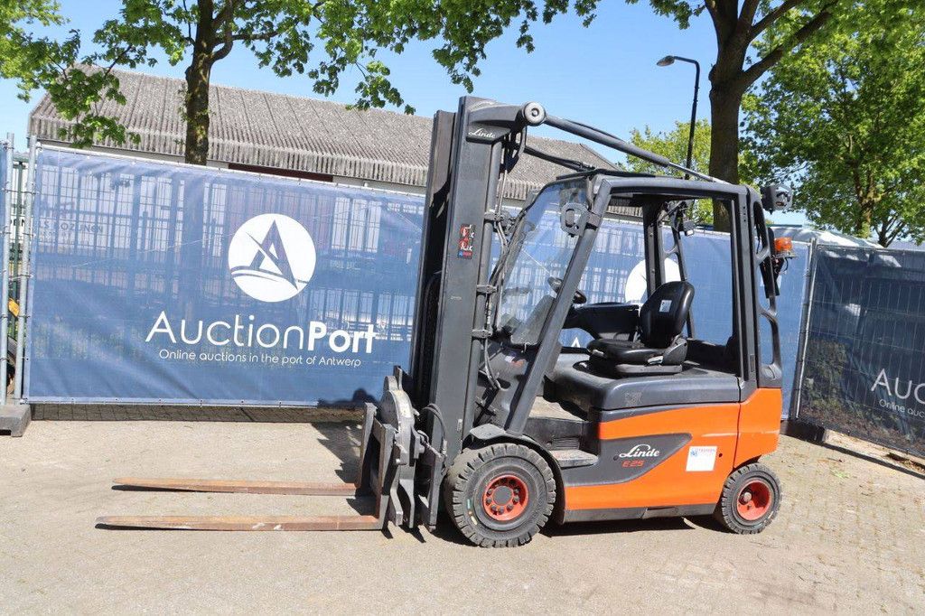 Linde E25-01 Elektrogabelstapler 2500kg 2021