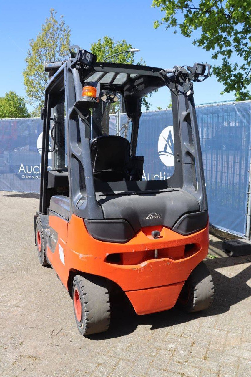 Linde E25-01 Elektrogabelstapler 2500kg 2021