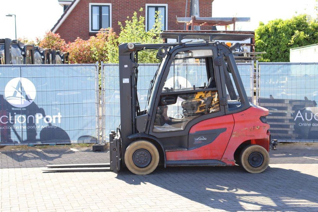 Linde H30D-01 Diesel-Gabelstapler 3000 kg 2020
