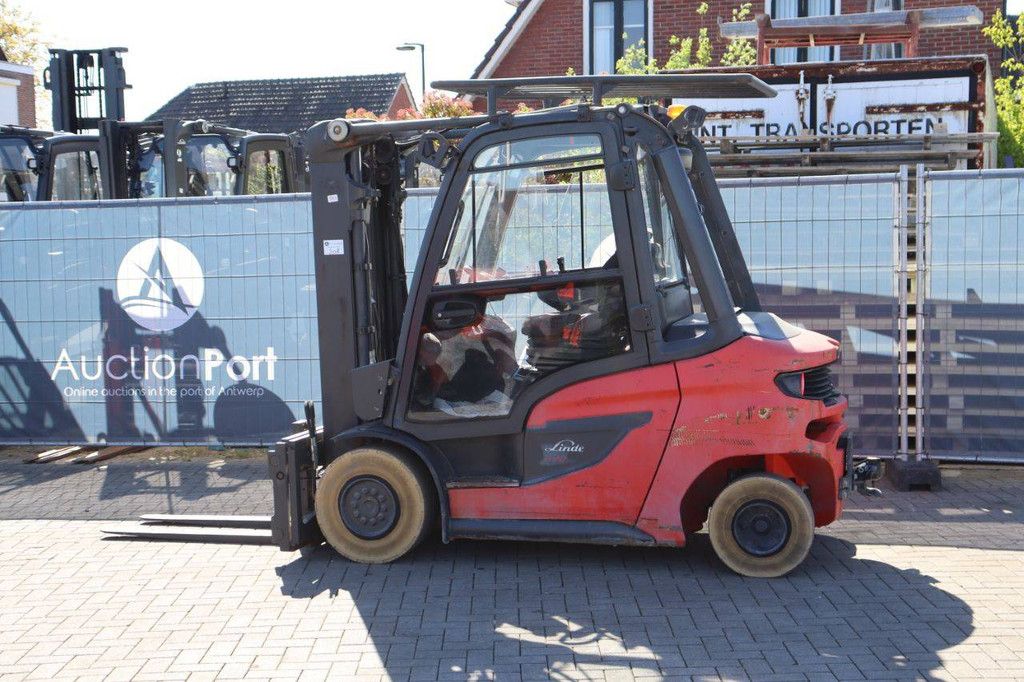 Linde H30D-01 Diesel-Gabelstapler 3000 kg 2020