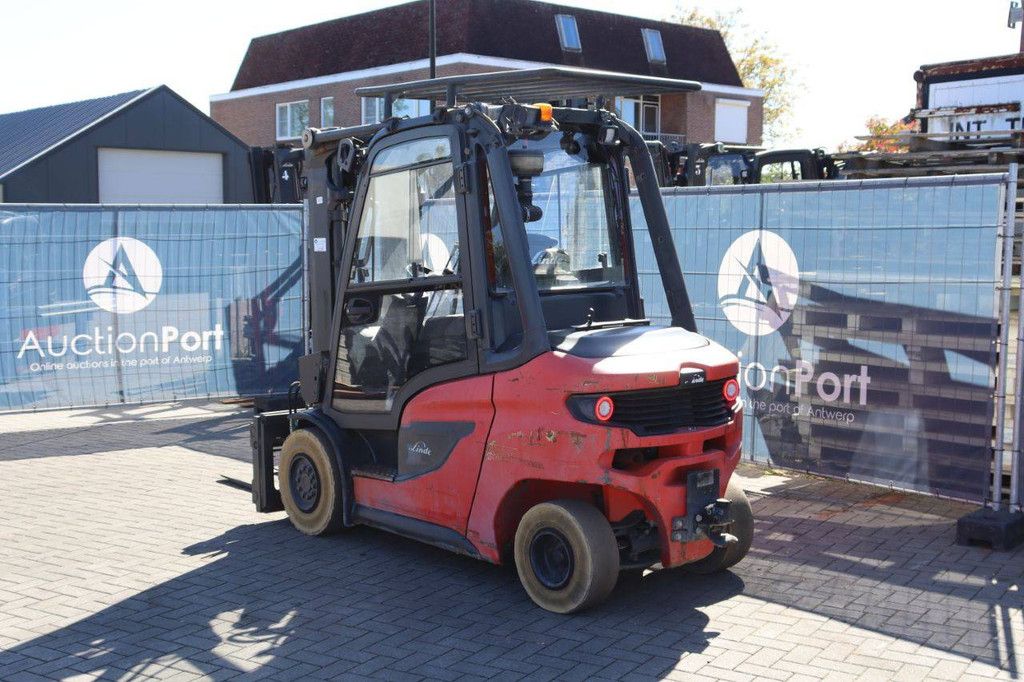 Linde H30D-01 Diesel-Gabelstapler 3000 kg 2020