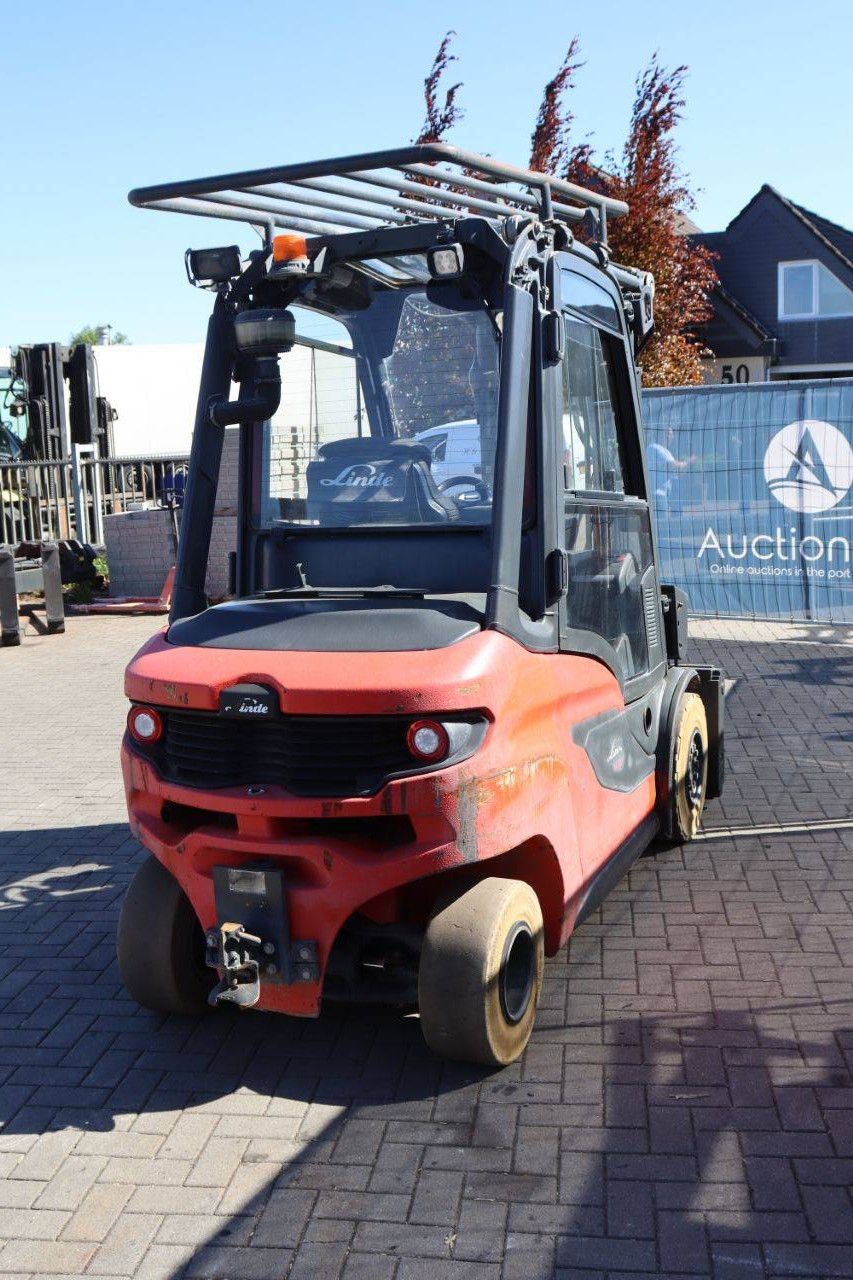Linde H30D-01 Diesel-Gabelstapler 3000 kg 2020