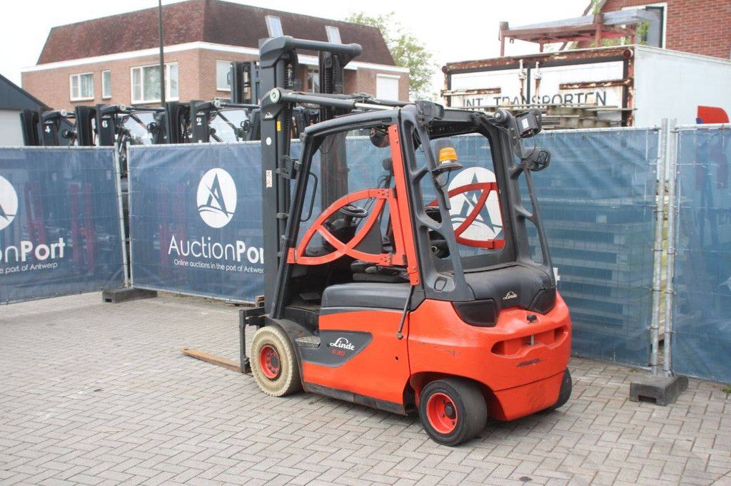 Linde E30-01 Elektrogabelstapler 3000 kg 5 m 2017