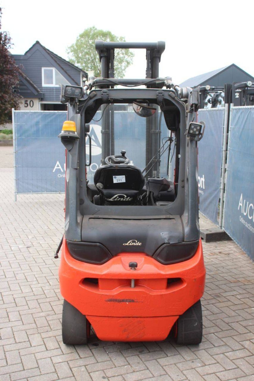 Linde E30-01 Elektrogabelstapler 3000 kg 5 m 2017