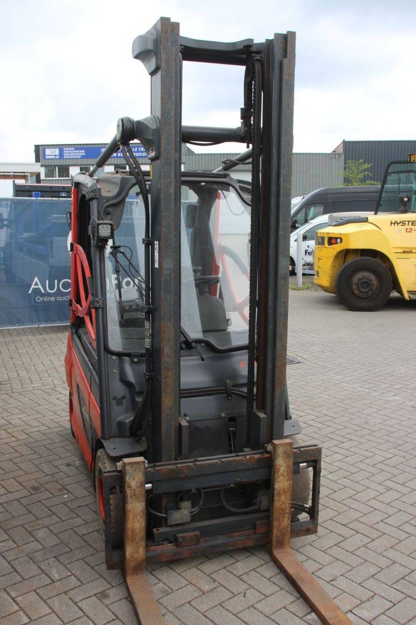 Linde E30-01 Elektrogabelstapler 3000 kg 5 m 2017
