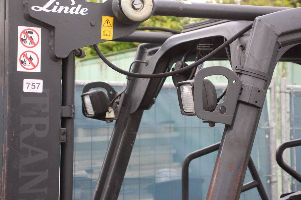 Linde E20PH-02 Electric Forklift 2000kg 7.0m 2014