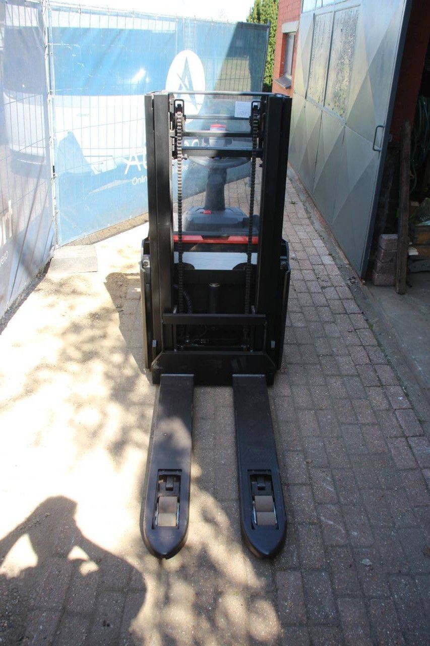 Toyota SWE200D Elektrostapler 2000 kg 2,1 m 2020