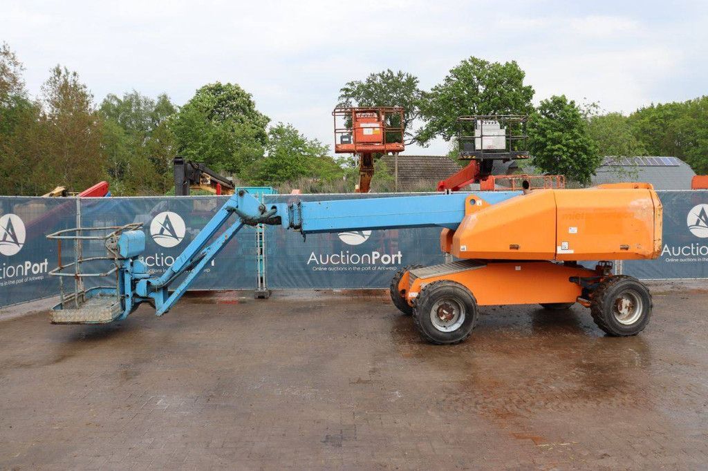 Teleskop-Arbeitsbühne Aichi SP14CJ Diesel 16m 2008