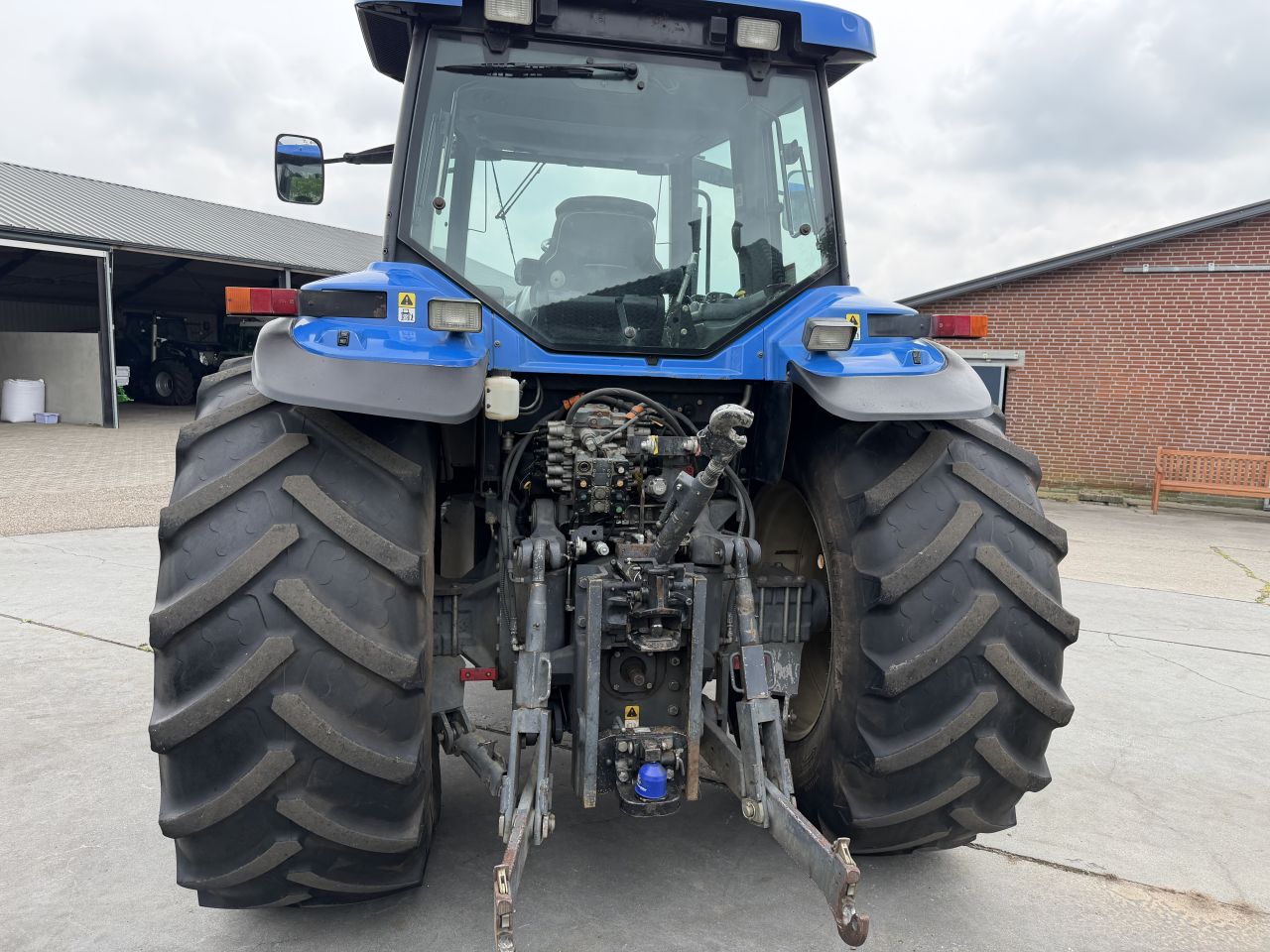 Nette New Holland 8970A supersteer