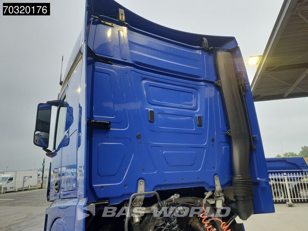 Mercedes Actros 1936 4X2
