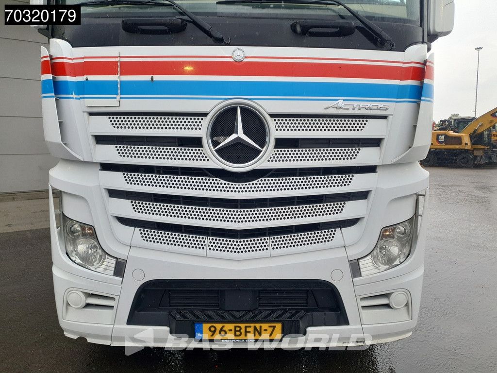 Mercedes Actros 1942 4X2 NL-Truck StreamSpace 2xTanks