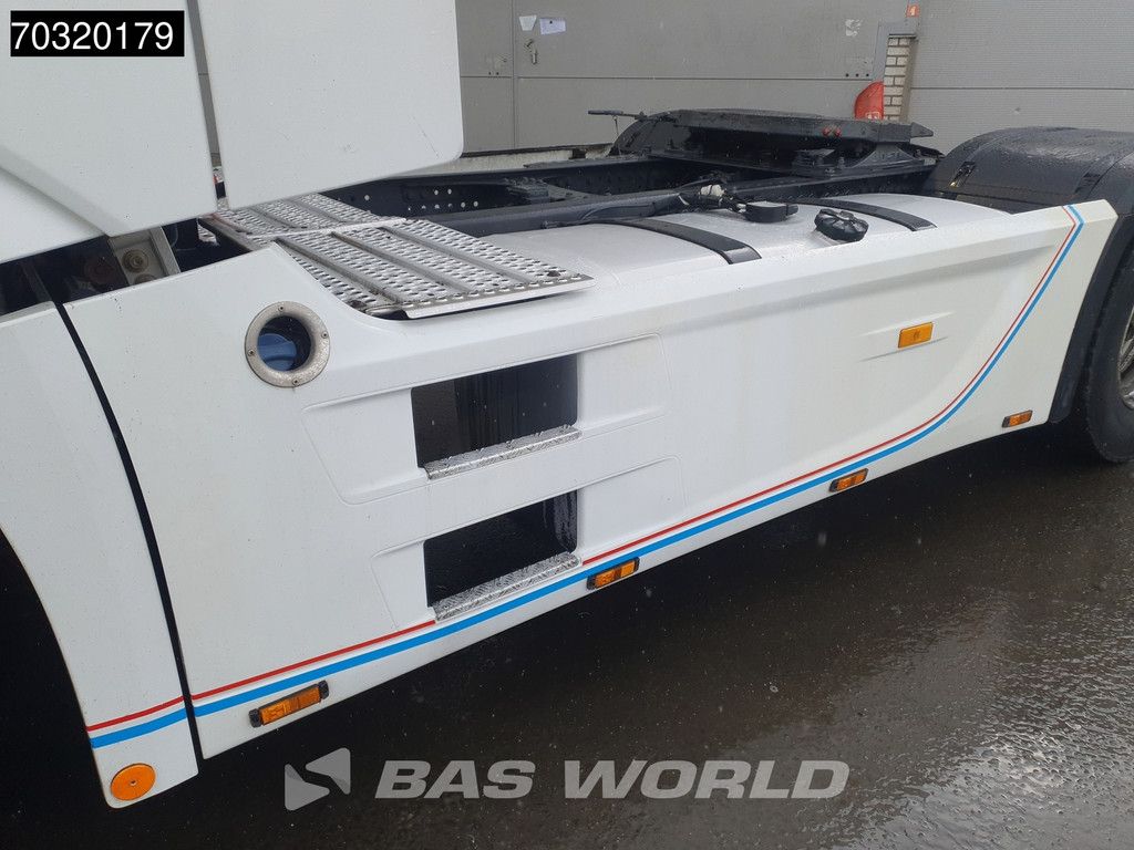 Mercedes Actros 1942 4X2 NL-Truck StreamSpace 2xTanks