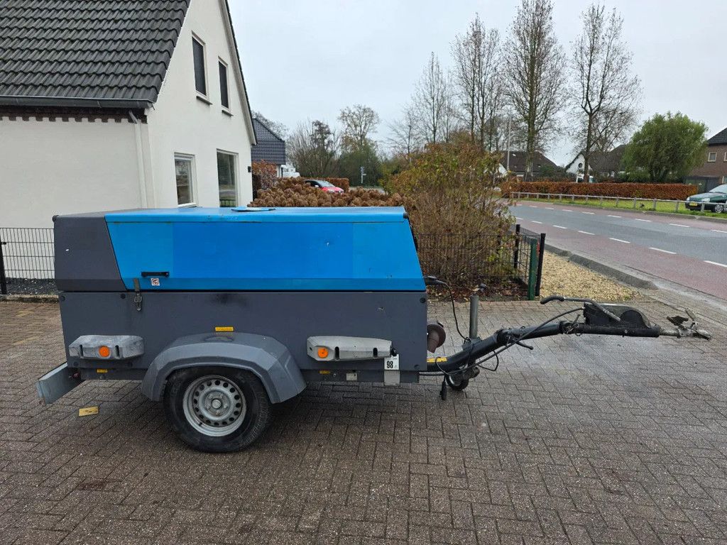 Atlas Copco Xas137 commpresor 7 bj 2013