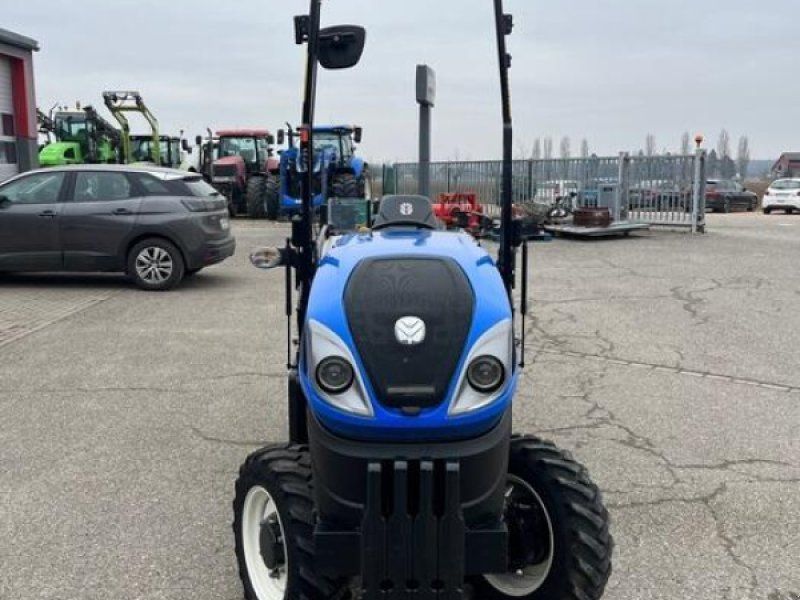 New Holland T4.80