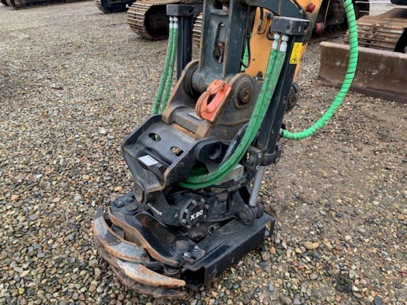 Hyundai ROB 125LCR-9A