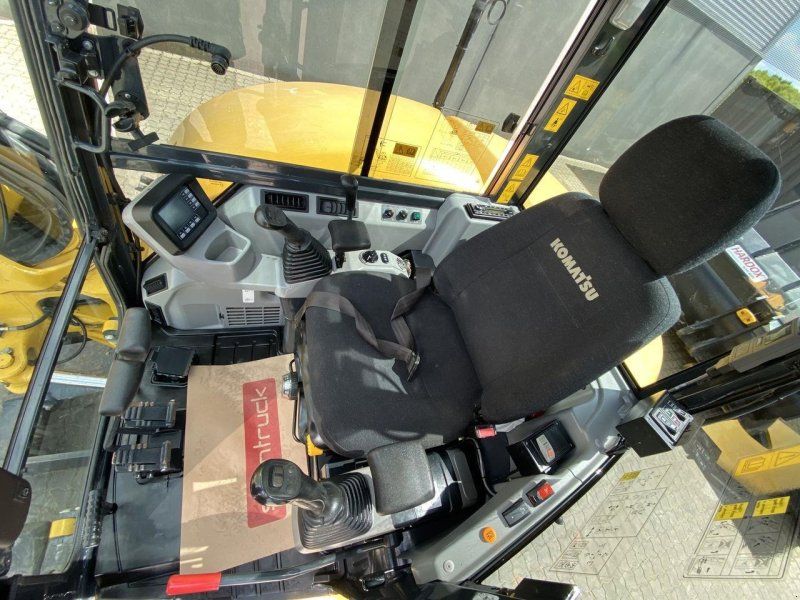 Komatsu PC80MR-5EO