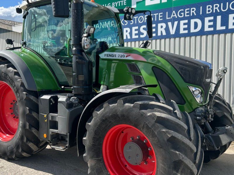 Fendt 720 Vario S4 Profi Plus