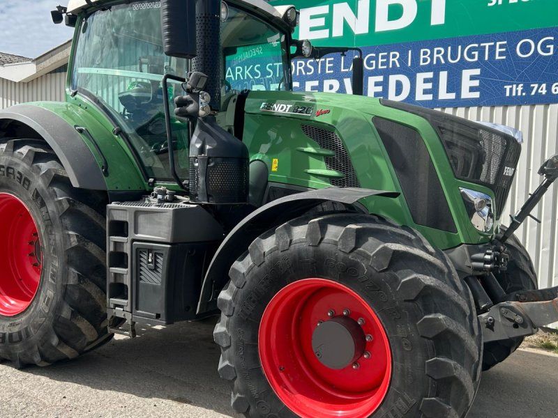 Fendt 826 Vario S4 Profi