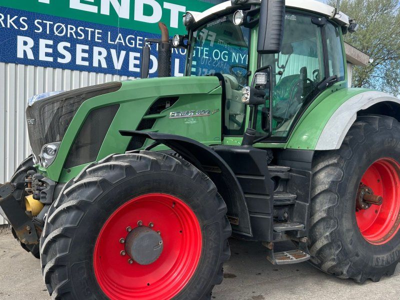 Fendt 822 Vario SCR Profi Plus Med Front PTO