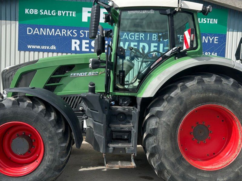 Fendt 828 Vario SCR Profi Plus