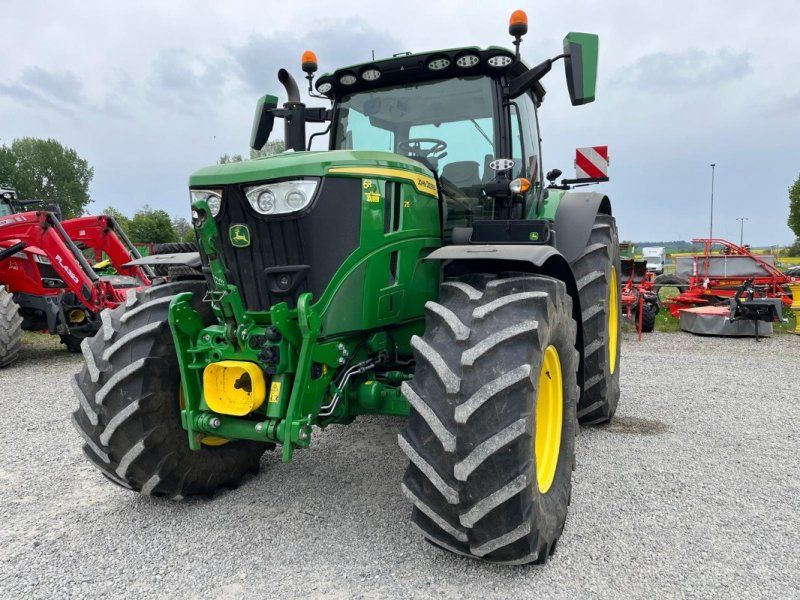 John Deere 6R215 / 6R 215