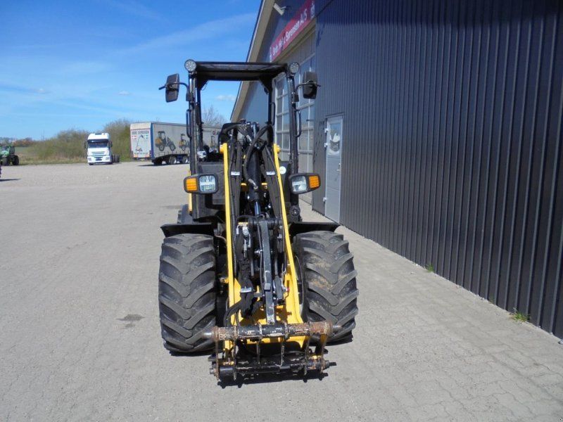 Gehl 430