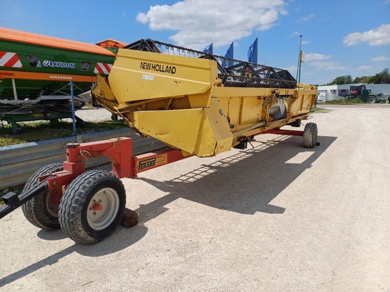New Holland TX68