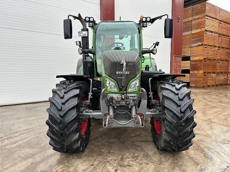 Fendt 724 S4 Profi Plus
