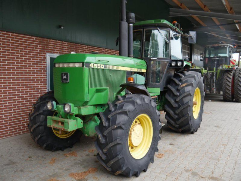 John Deere 4650