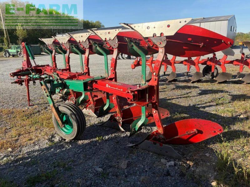 Kverneland charrue ls95 .