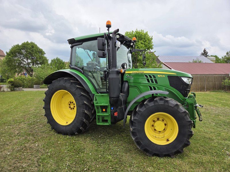 John Deere 6110R