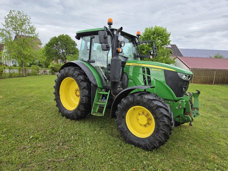 John Deere 6095MC